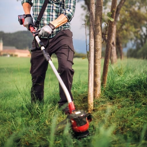 Cordless grass trimmers